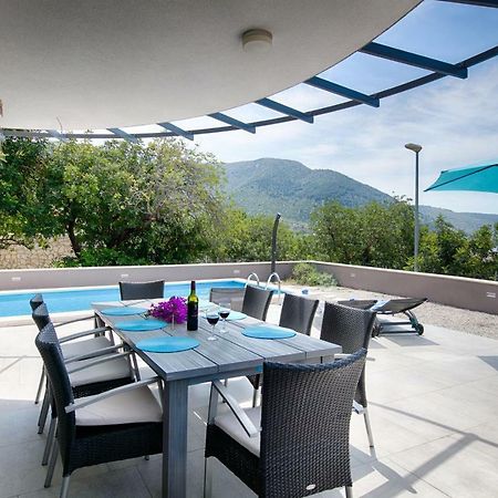 Villa Periska Комижа Экстерьер фото
